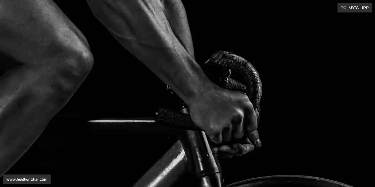 <strong>今晚赛事</strong>用光影编织绮梦，让故事照亮每个观影人的视界✨